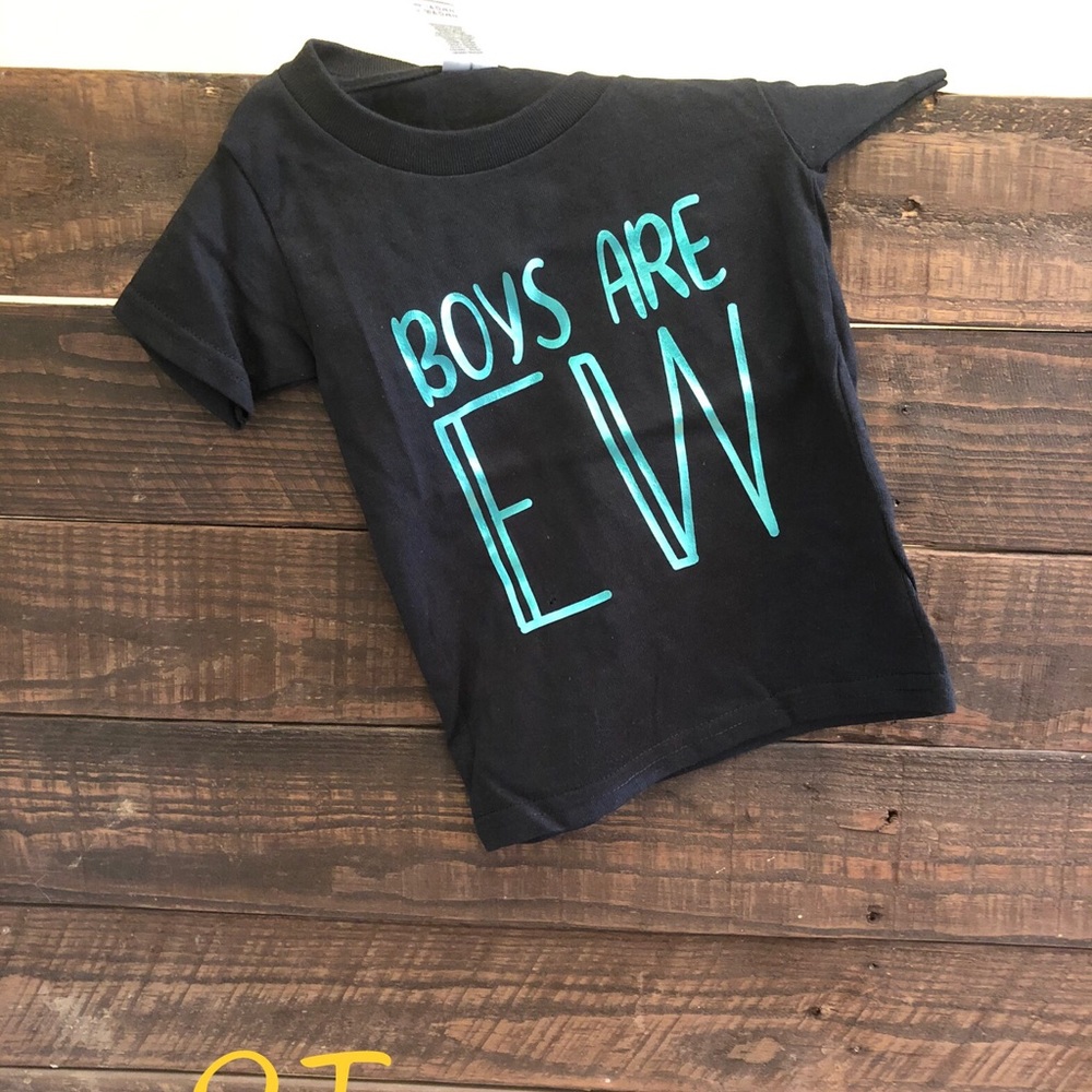 Graphic kids shirt